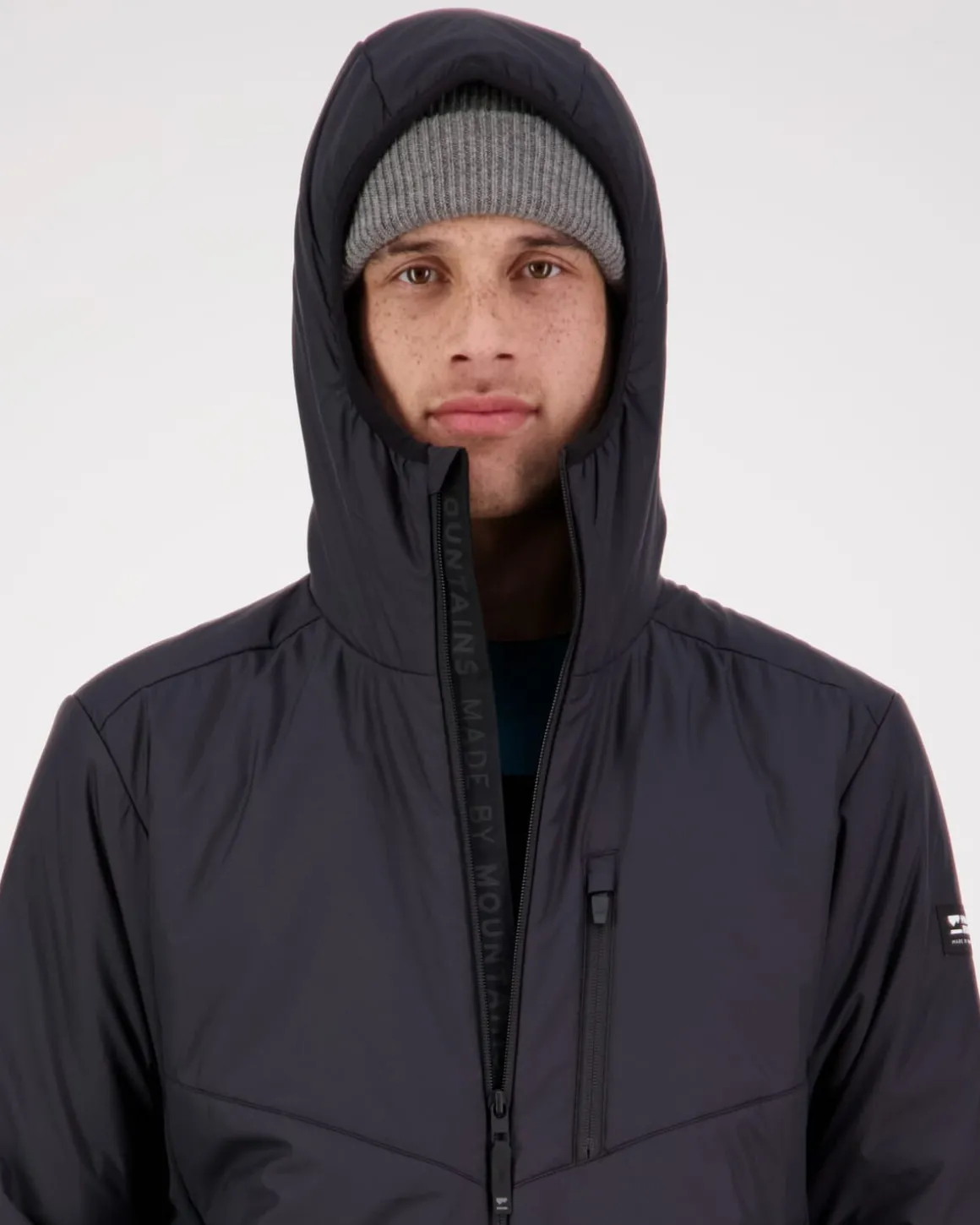 Arete Merino Insulated Hooded Jacket - Black