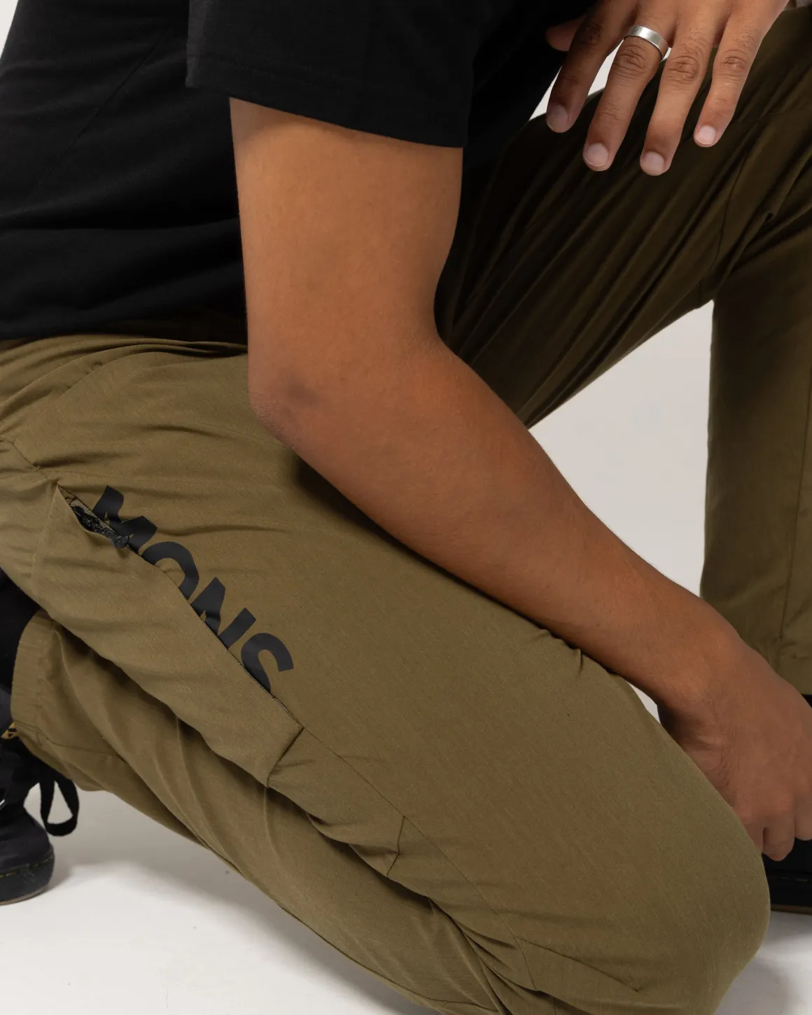 Diversion Merino Trail Pants - Dark Olive
