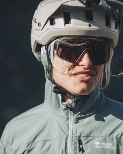 Diversion Merino Wind Jacket - Dew / Desert Sage