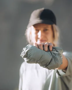Diversion Merino Wind Jacket - Dew / Desert Sage