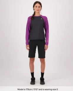 Tarn Merino Bike Wind Jersey - Black / Ultraviolet