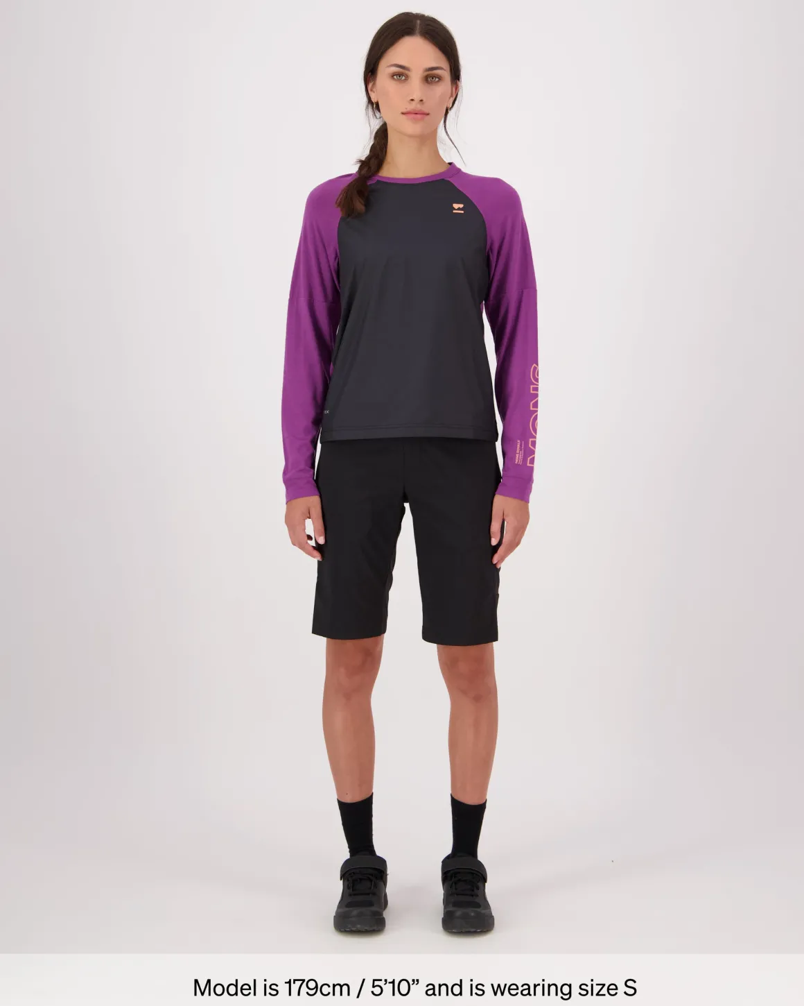 Tarn Merino Bike Wind Jersey - Black / Ultraviolet