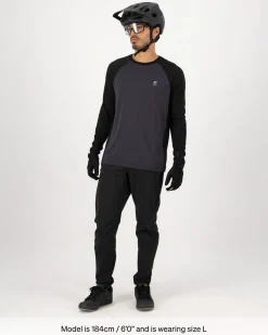 Tarn Merino Long Sleeve - 9 Iron / Black