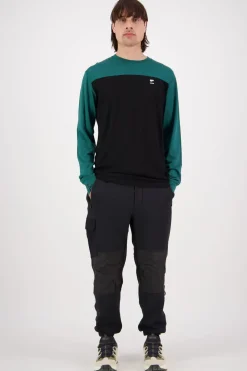 Yotei Merino Long Sleeve - Evergreen Black
